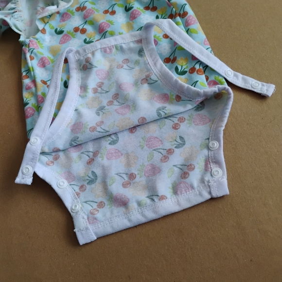 Cats Outfit Strawberry & Cherry Pattern Surgery Recovery Suit After Shaving - Picture 6 of 11